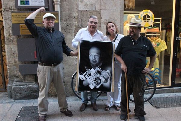 Perpignan/vidéo:Le défilé du Condottiere , hommage à l'écrivain Henri Lhéritier!