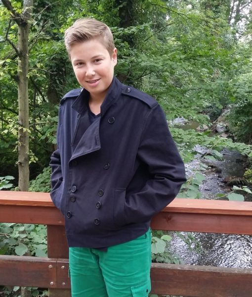 Couture enfant dans l'atelier
