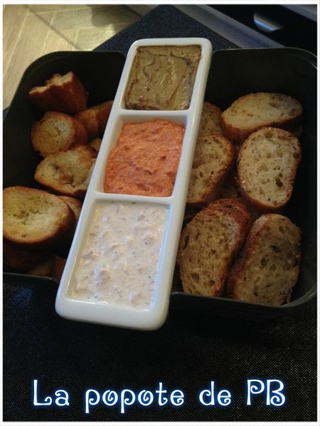 trio de tartinades et leurs petits croûtons dorés