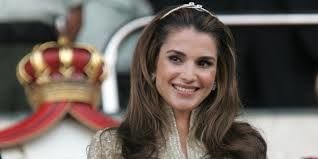 Deciso attacco della regina Rania di Giordania all'oscurantismo nel Media Summit