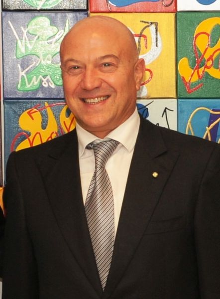 L’Ambasciatore d’Italia Antonio Morabito: auguri ai principi eredi Jacques e Gabriella al tradizionale incontro natalizio.