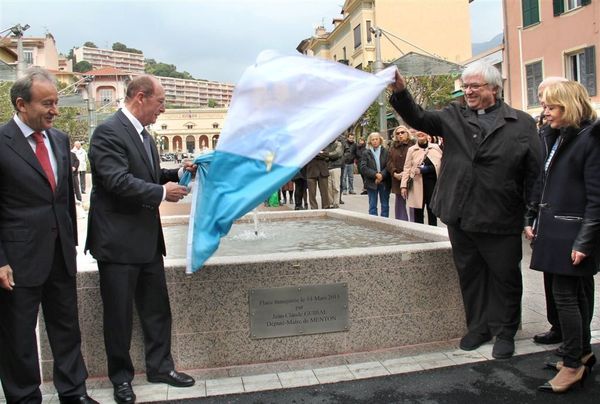 Menton: La place Lorédan Larchey vient d’achever sa requalification.