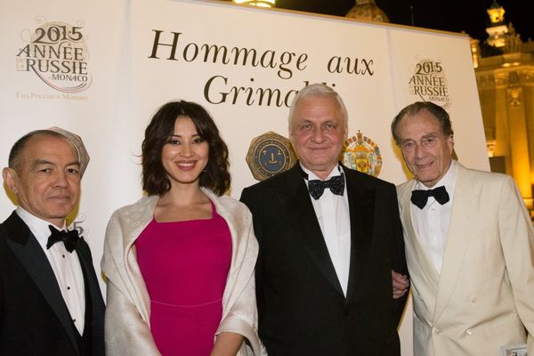 MR TOKHTAR TULESHOV - MRS DINA NURQLIYEVA - AMBASSADOR DE LA FEDERATION DE RUSSIE EN FRANCE ALEXANDRE ORLOV - LE COMTE CHEREMETIEFF