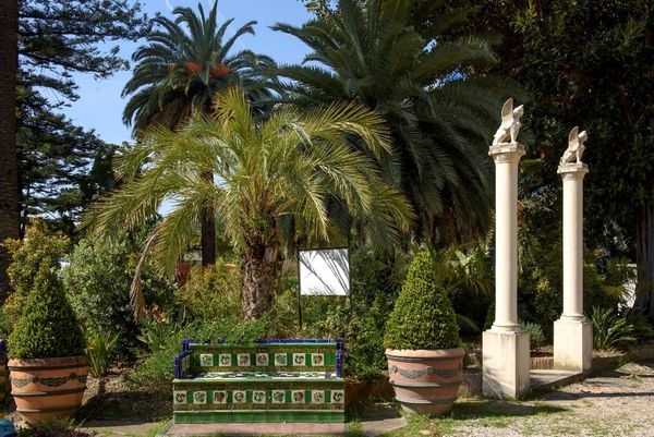 MENTON: EXPOSITION PHOTOGRAPHIQUE MICHEL EISENLOHR / A LA RECHERCHE DU TEMPS PERDU Jusqu’au au 31 octobre 2015