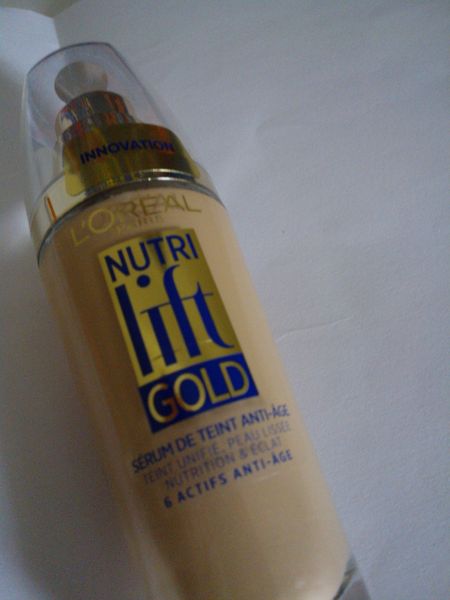 J'ai testé le 1er sérum de teint - L'âge d'or de l'Oréal