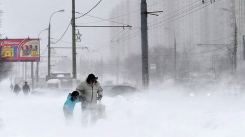 Tempête de neige à Moscou. Un climat qui forge le caractère...