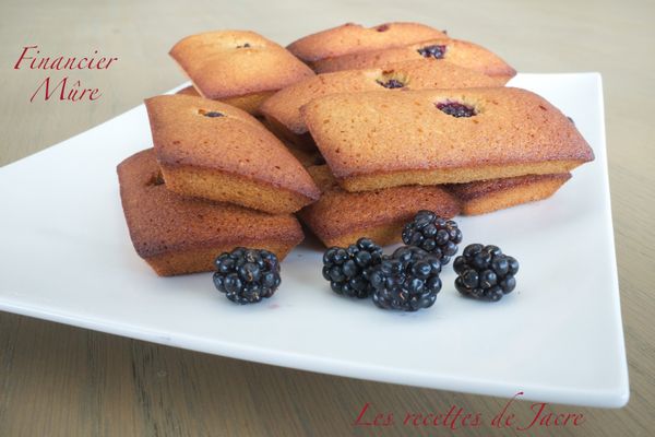 Financiers à la mûre et au sucre de fleur de palmier