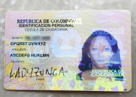 une Colombienne originaire de Bogota a eu l'autorisation de changer de nom. Elle s'appelle désormais... Abcdefg Hijklmn