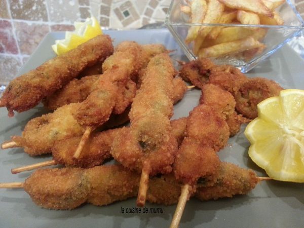 les brochettes de moules panées