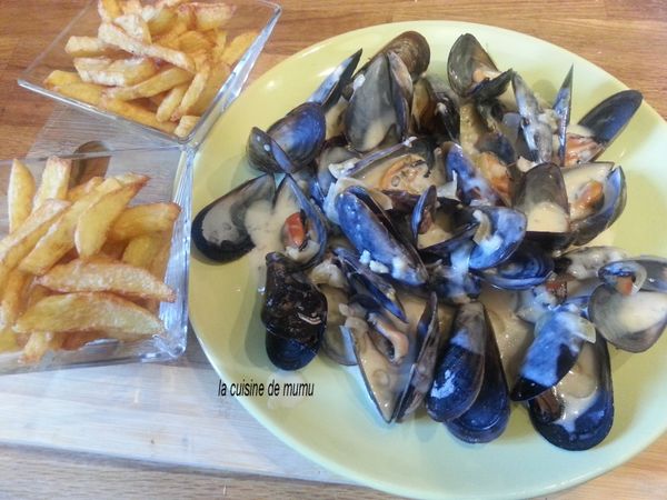 les moules à la marinière avec de la crème fraîche façon mumu