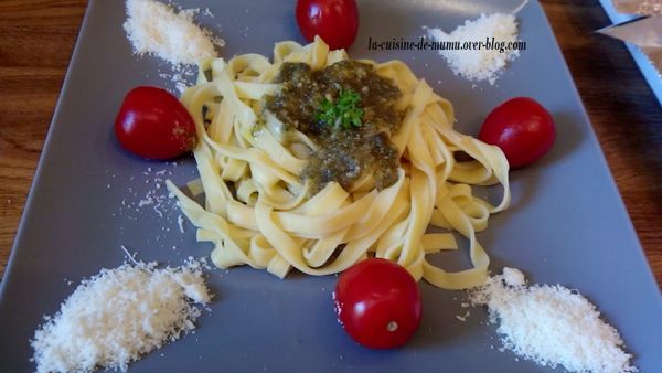 les tagliatelles fraîche au pesto