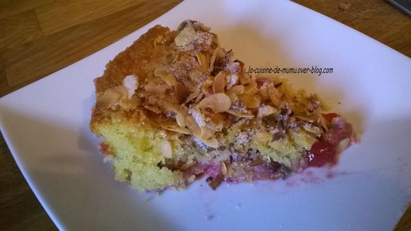 la gâteau aux prunes et amandes