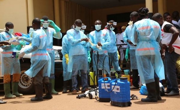 Ebola - L'OMS réunit des experts sur les traitements et vaccins potentiels