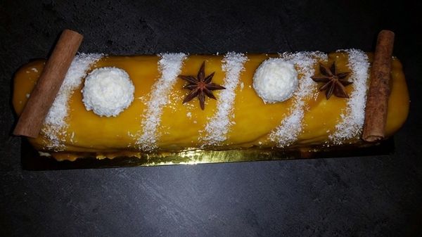 Buche mangue et noix de coco