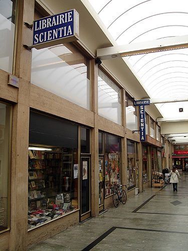 Point de vente : Librairie Scientia.