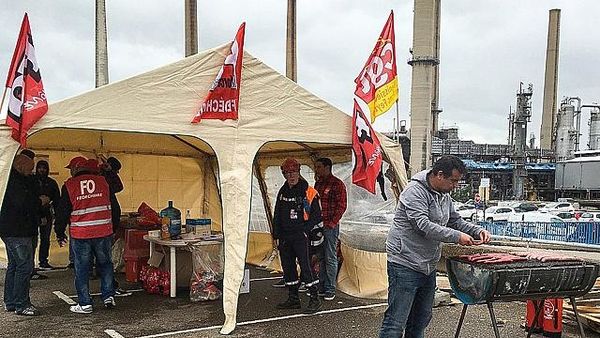 L’Union Départementale FO soutient les salariés des raffineries et exige le respect du droit de grève !