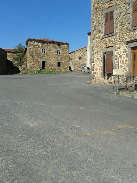 Randonnée et découverte d'un petit village
