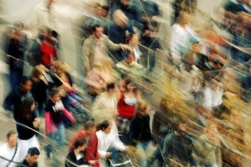 LA VIOLENCE COMME "PRODUIT DÉRIVE"- et prémédité - DE LA SOCIÉTÉ DE CONSOMMATION