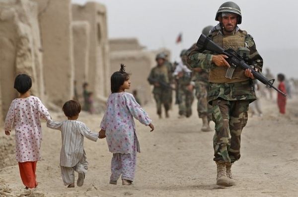 False flags - Guerres de mensonges = mensonges des guerres ?