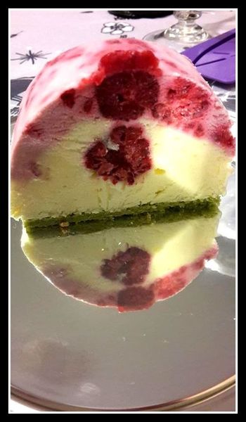 Buche glacée façon tiramisu framboise