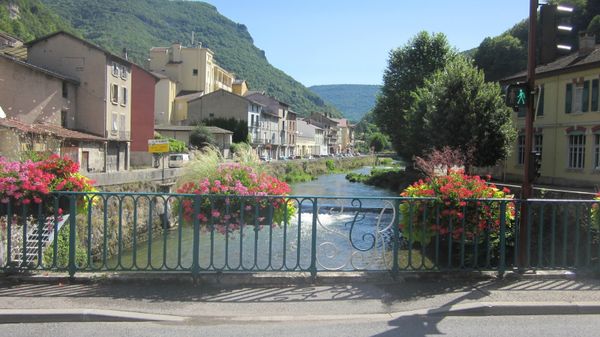 Appel a artistes (Saint Rambert en Bugey-01)