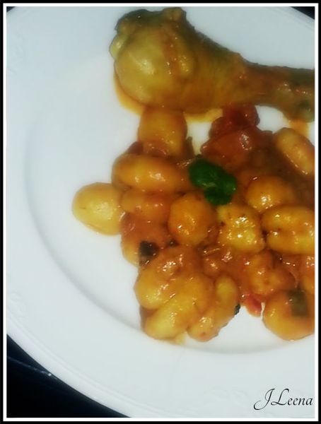 gnocchis à la tomate et pesto rouge COOKEO