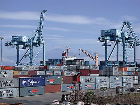 Incendie au Port autonome de Douala: Le bureau de recouvrement carbonisé