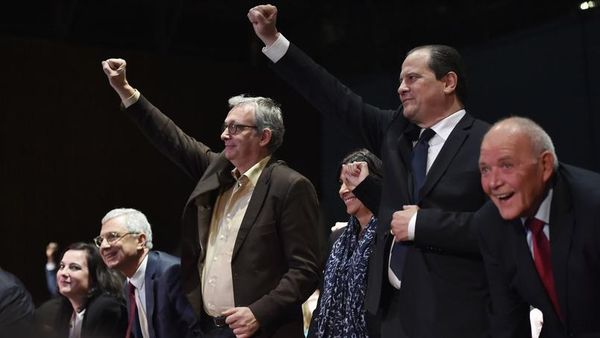 Pourquoi refuser la candidature de Hollande ou celle de Valls à la primaire à gauche ? Parce qu'on pense qu'ils pourraient en sortir vainqueurs ?