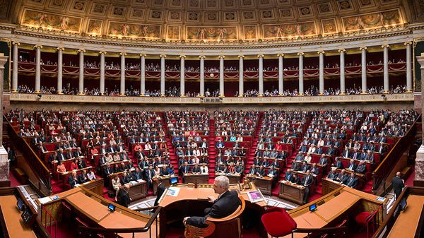 Pourquoi et qui la gauche ?