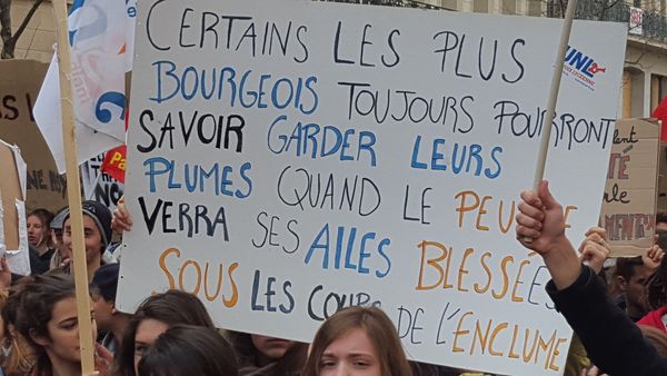 Sont-ce les « politiques » qui font les peuples ou les peuples qui font les « politiques » ?