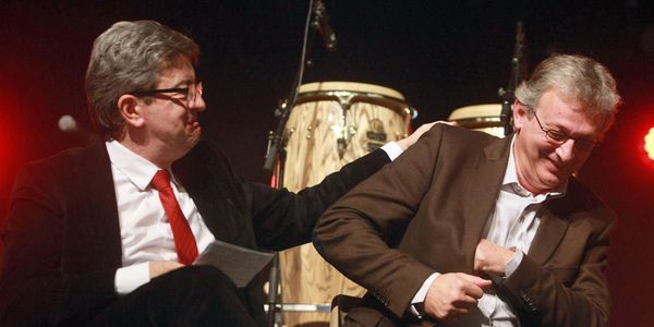S’il se range derrière Mélenchon le PCF s’efface de la vie politique.