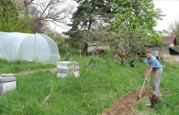 La Grange Buissonnière à Pisieu en Isère : plantes et produits dérivés, sous le label Nature et Progrès