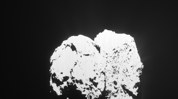 Schweifentstehung auf Tschuri (August 2016) Quelle:ESA