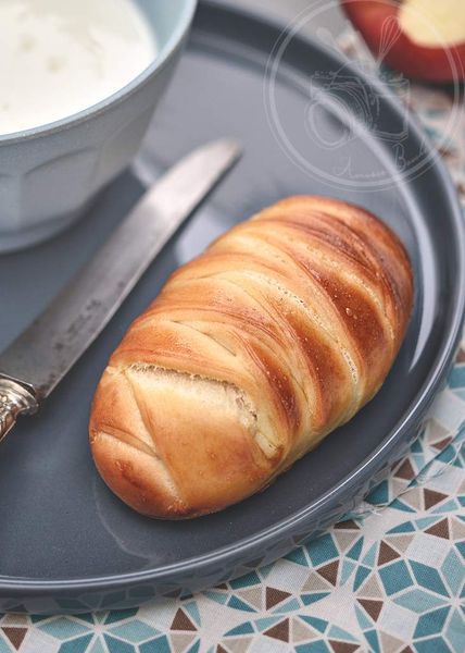 Petits pain au lait ribot et pommes caramélisée