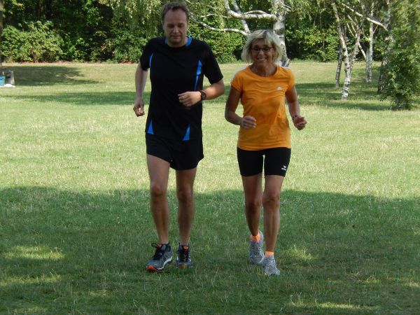 Thomas und Renata beim Lauftraining auf der Donauinsel