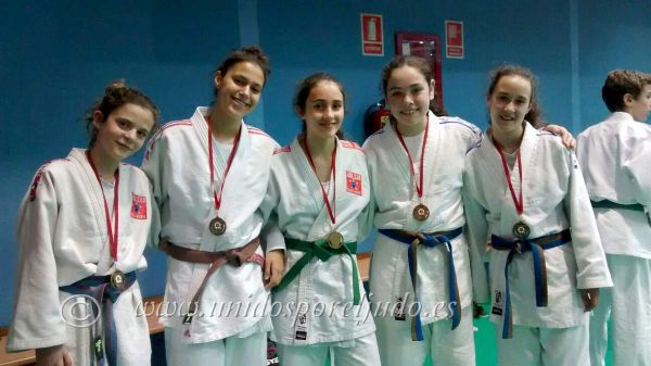 CAMPEONAS INFANTILES