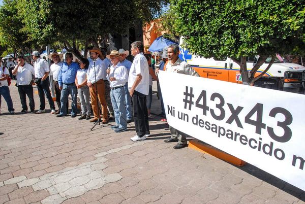 Inicia Marcha "43x43 Ni un Desaparecido Más" de Iguala a Ciudad de México