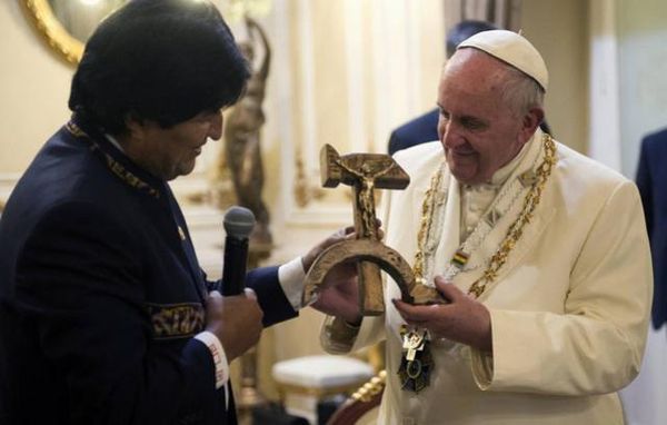 Morales, Francesco e il crocifisso