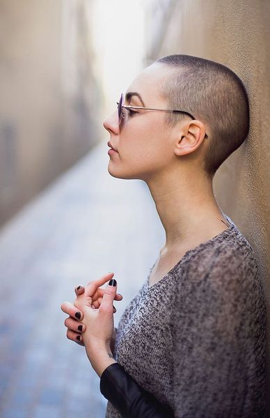 L'ange au coin de la rue
