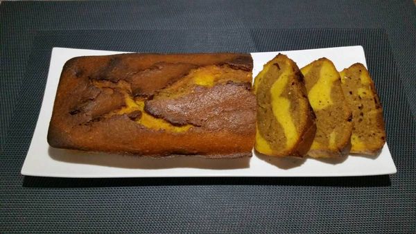 CAKE MARBRE A LA COURGE BUTTERNUT, NOISETTE ET PRALINOISE