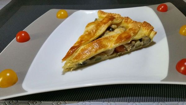 tourte au poulet à la moutarde et petits légumes