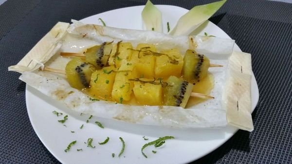 papillotes d'ananas kiwis au beurre de Rhum