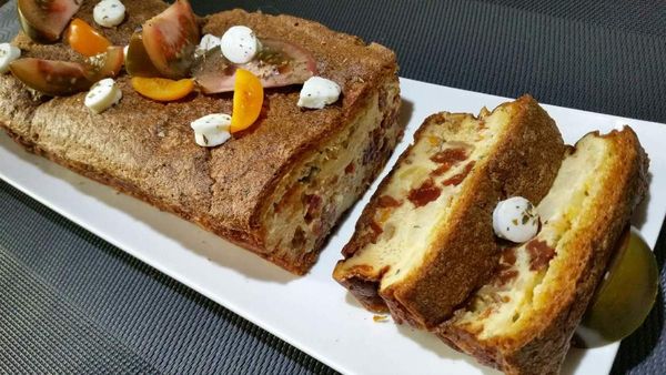 cake magique salé tomates-mozzarella