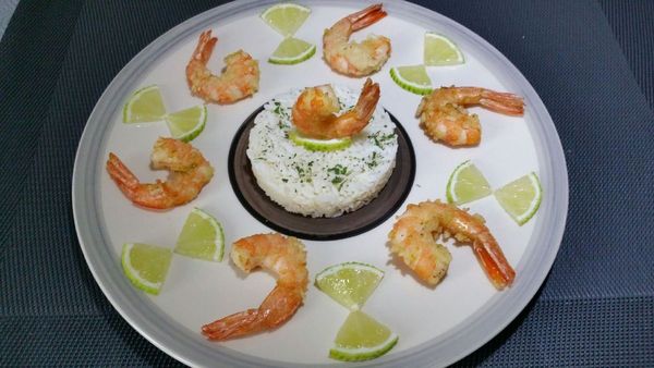 gambas panées aux chips de crevettes citron vert et gingembre
