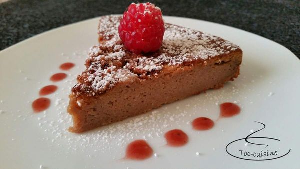 Moelleux à la pralinoise, ricotta et framboises