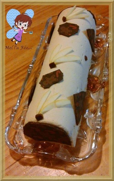 Bûche bavaroise caramel beurre salé et insert pomme