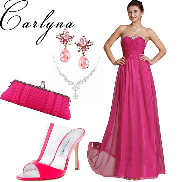 robe de soirée longue bustier et sandales en rose passion pour la journée de la femme