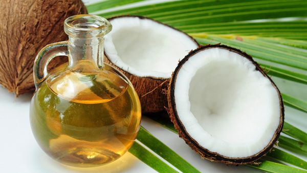 Perte de poids: L’huile de noix de coco