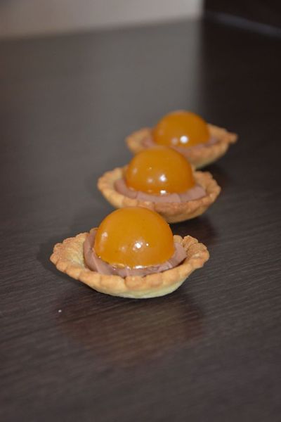 Tartelettes chocolat au lait, fruit de la passion