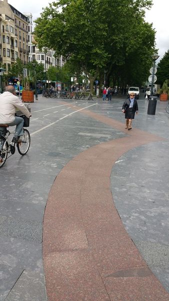 LA LINEA MÁS SANGRIENTA